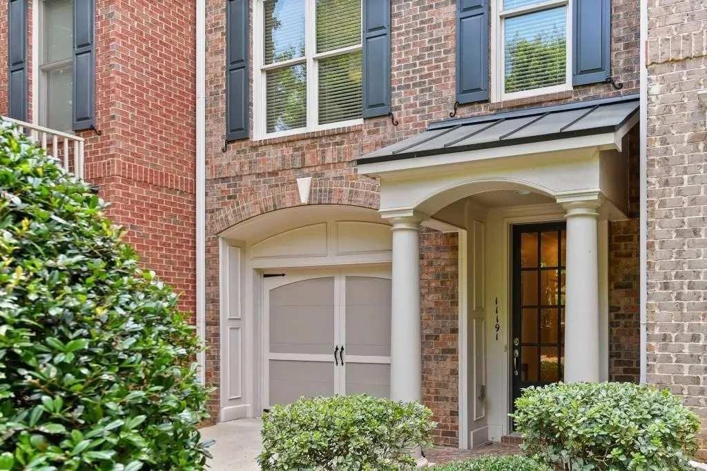 West Wood Park - Residential Lease