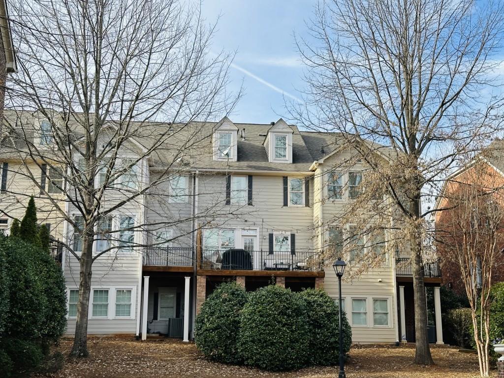 West Wood Park - Residential Lease