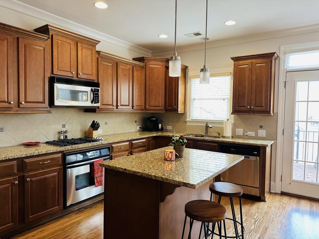 West Wood Park - Residential Lease