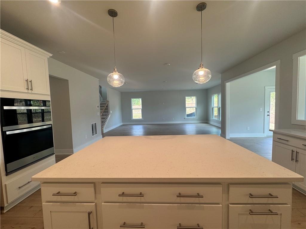 4905 Rosarian Drive