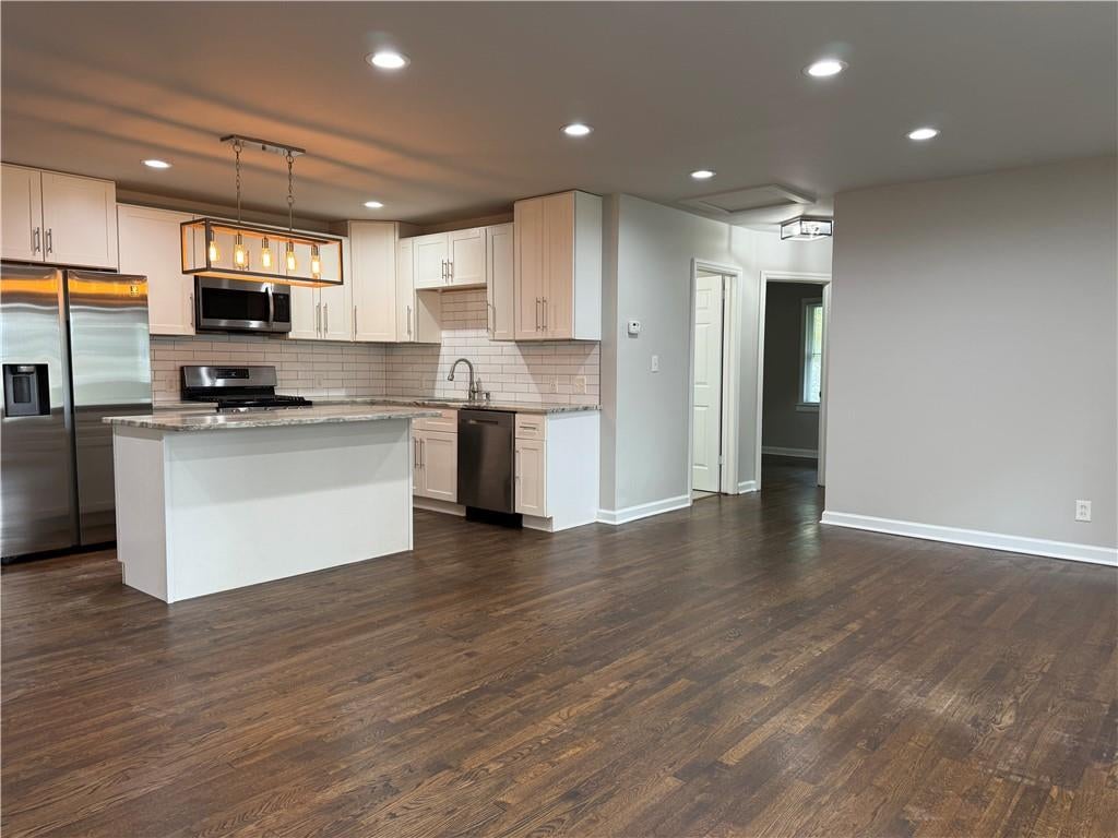 268 Scott Drive SE