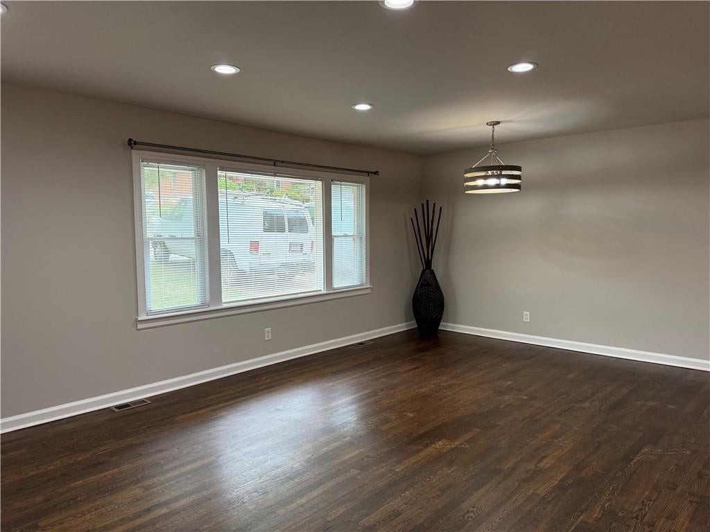 268 Scott Drive SE
