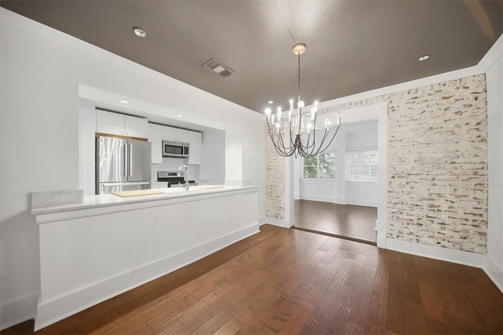134 Elysian Way NW