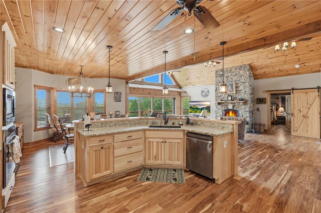 89 Old Steele Hollow