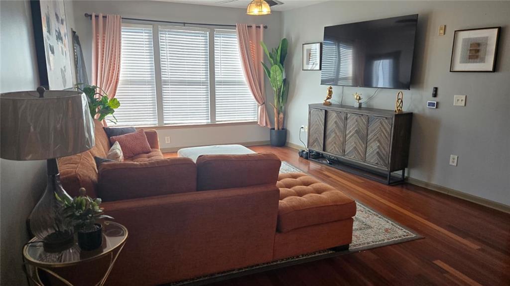 898 Oak Street SW 3314