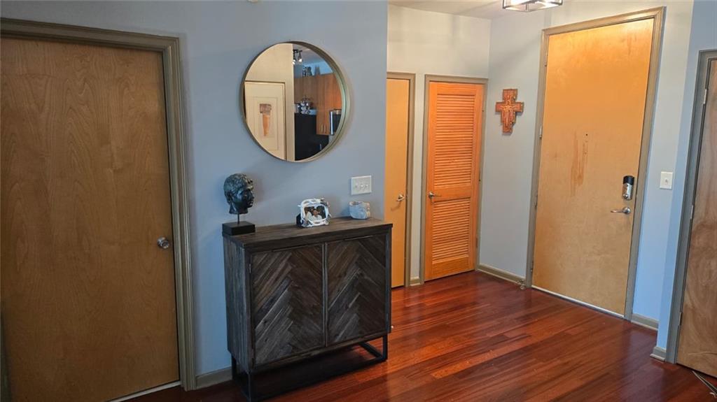 898 Oak Street SW 3314