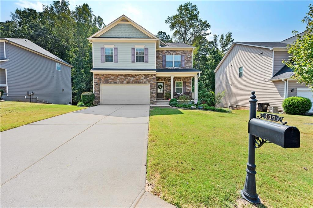 107 Stonewood Creek Drive