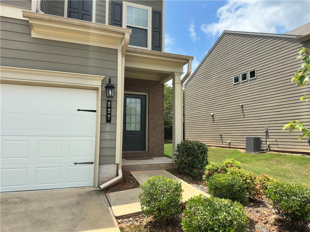 127 CHARCOAL IVES Drive