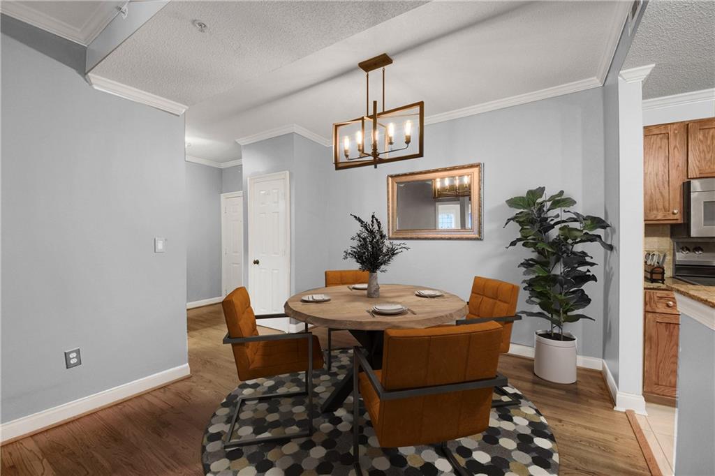 1074 Peachtree Walk NE B114