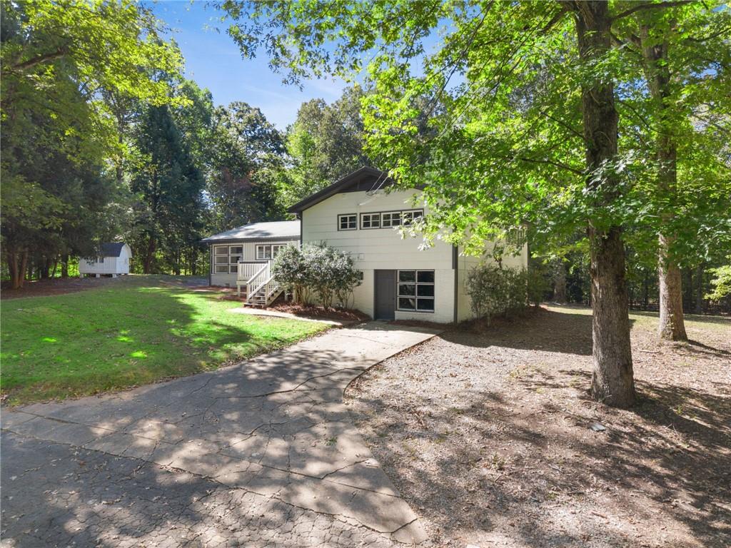 1 Terry Lane SW