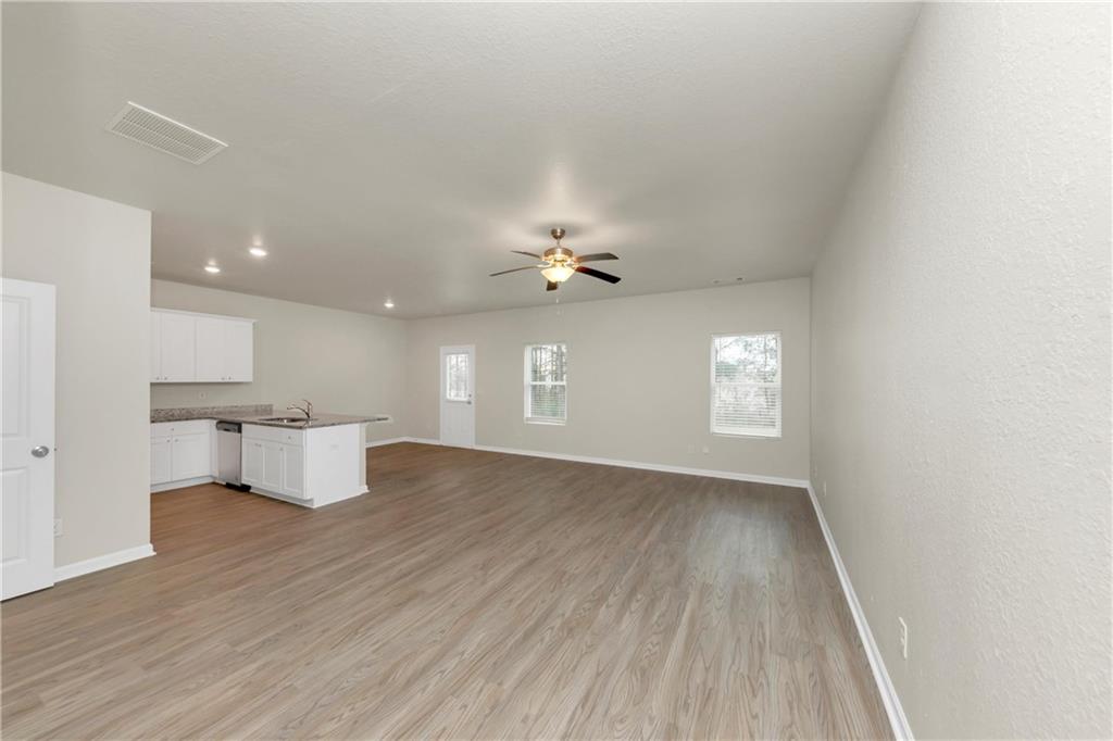 527 Firethorn Court