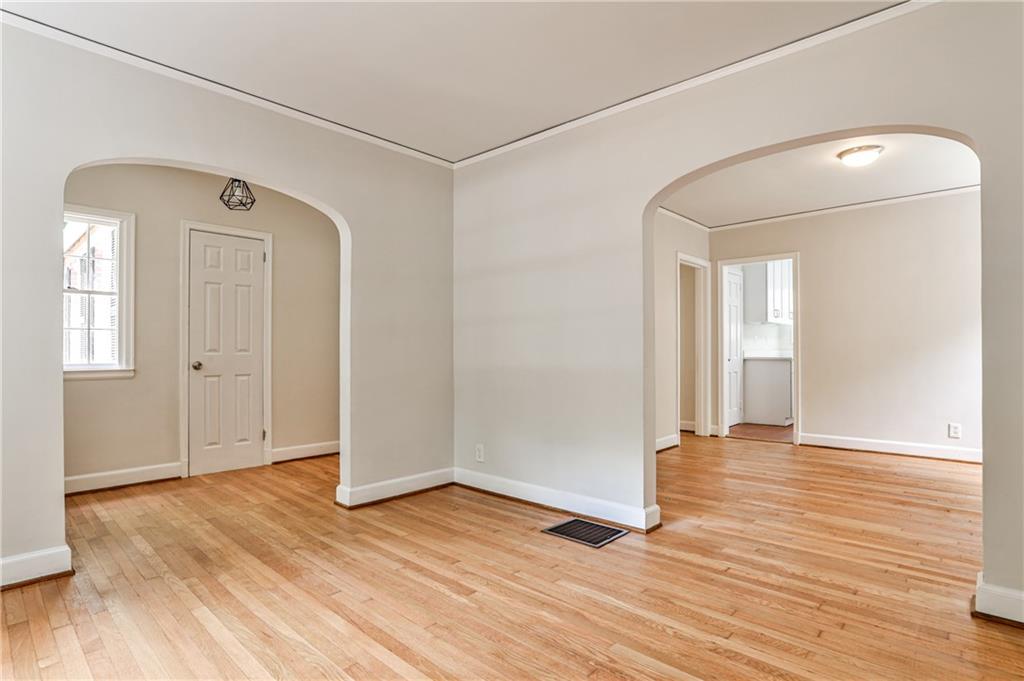 1986 N Decatur Road, Atlanta, Georgia image 6