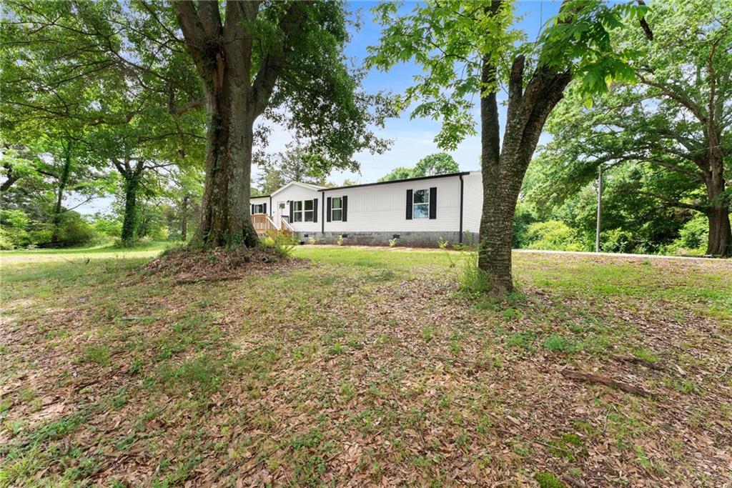 4046 Holly Springs Road
