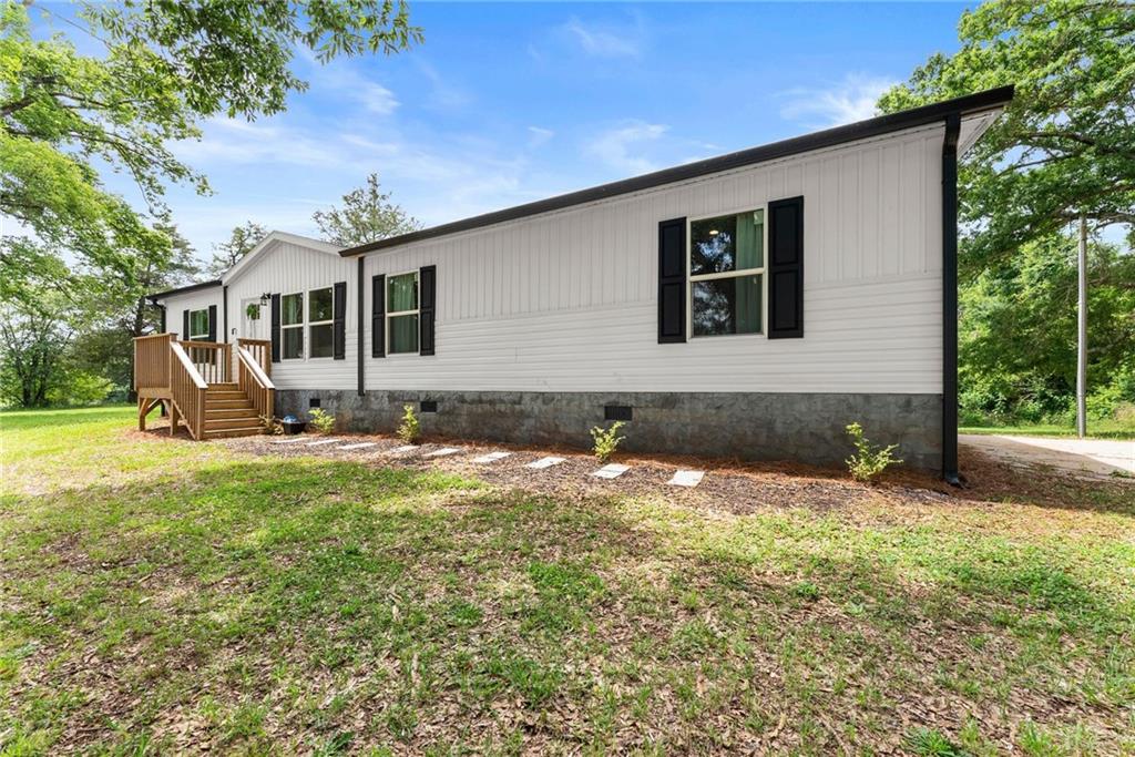 4046 Holly Springs Road