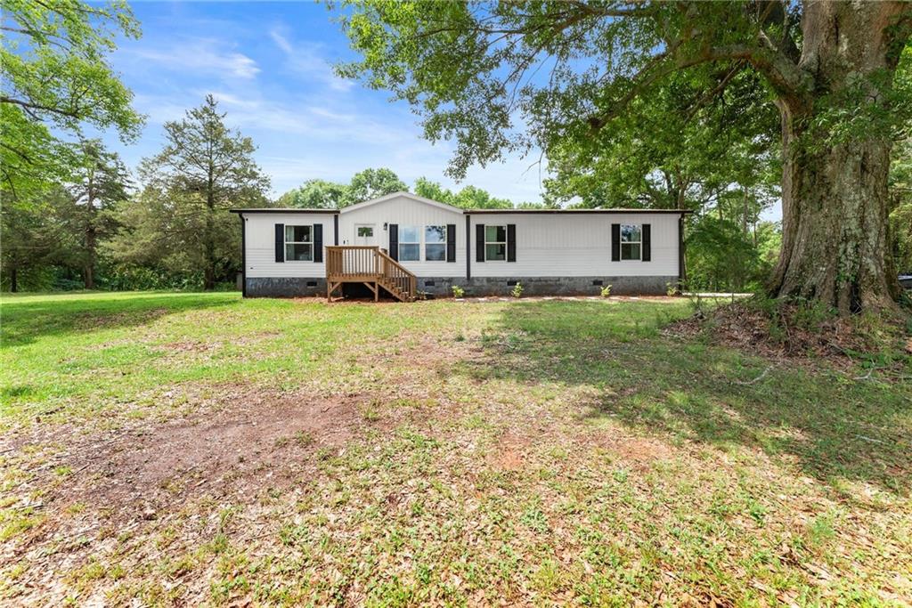 4046 Holly Springs Road