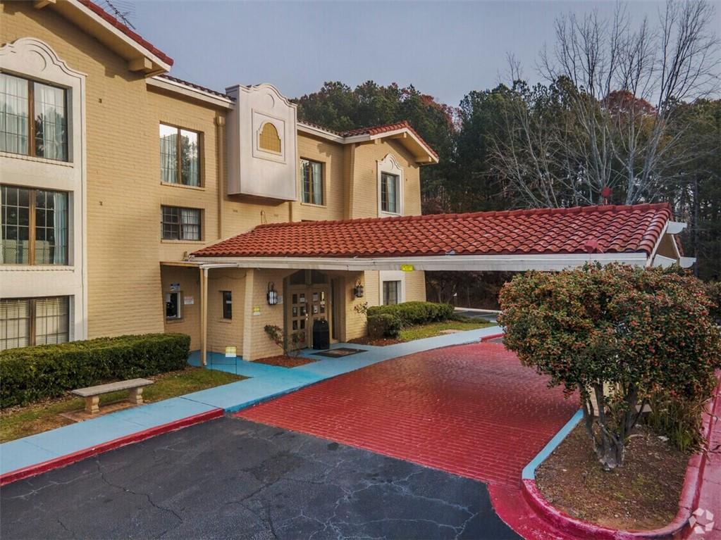 7377 Cityview Drive
