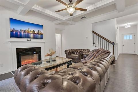 Townhouse For Sale - 1563 Butternut Cove<br/> Stone Mountain, GA 30083