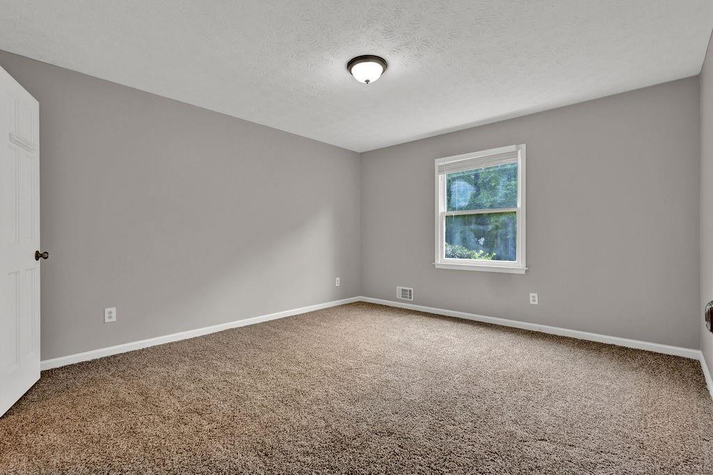 5309 Ashley Drive, Conyers, Georgia image 22