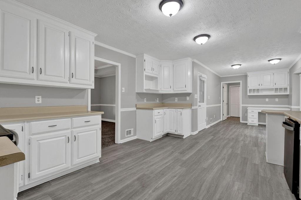 5309 Ashley Drive, Conyers, Georgia image 8