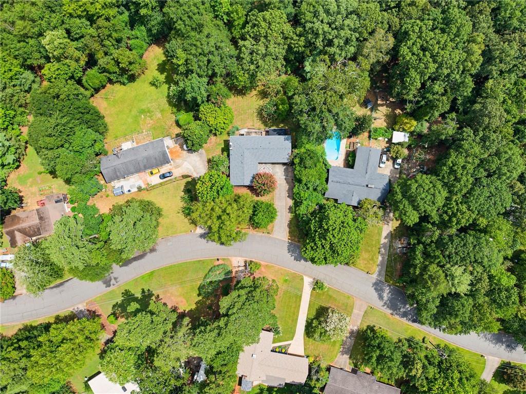 617 Mountain View Circle