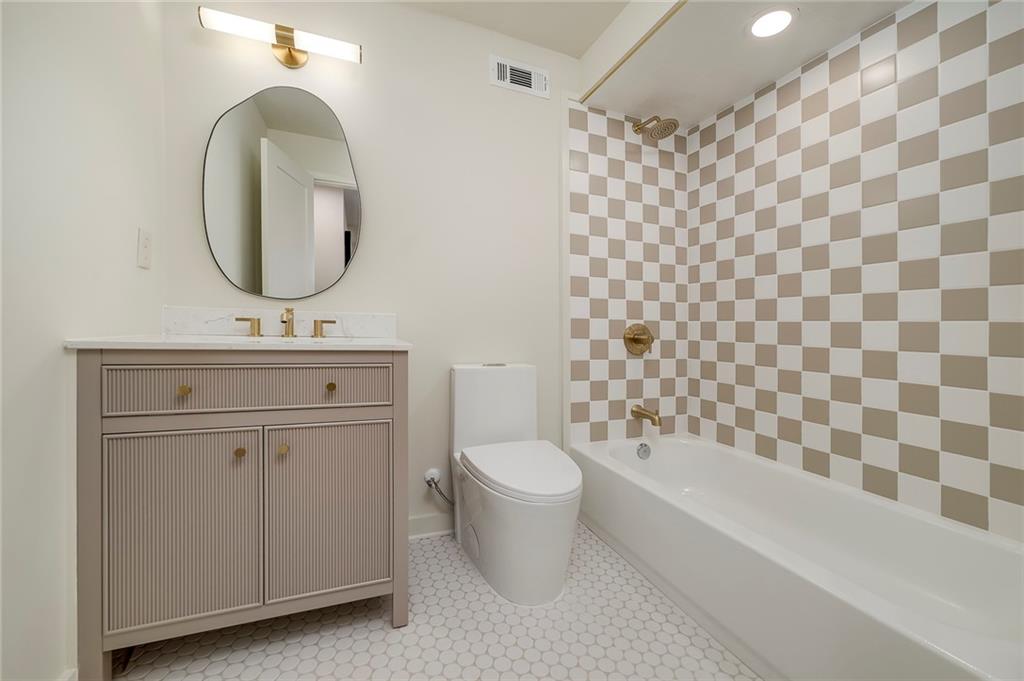 2569 Woodhill Lane, Atlanta, Georgia image 23