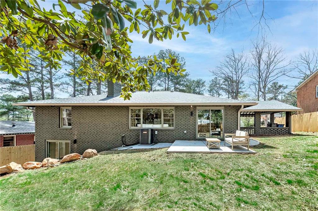 2569 Woodhill Lane, Atlanta, Georgia image 28