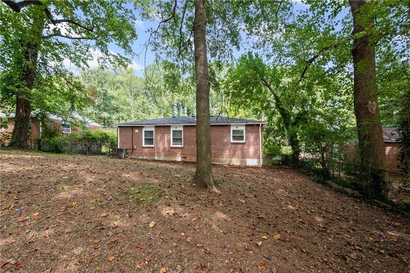 Leeward Walk - Residential Lease