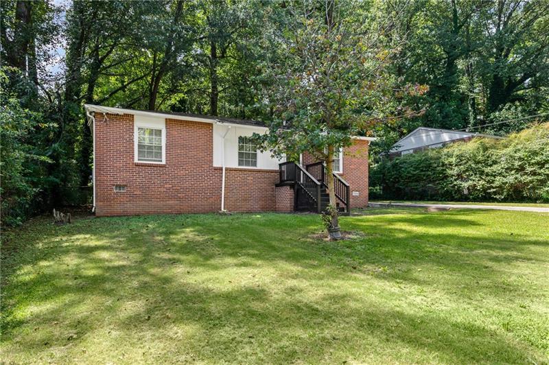 Leeward Walk - Residential Lease