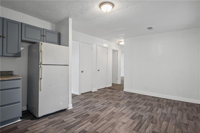 Leeward Walk - Residential Lease