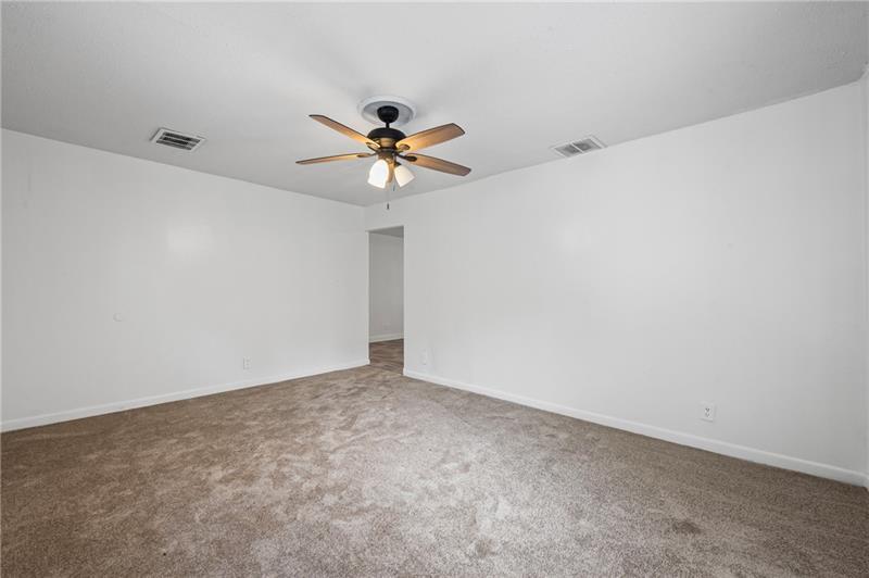 Leeward Walk - Residential Lease