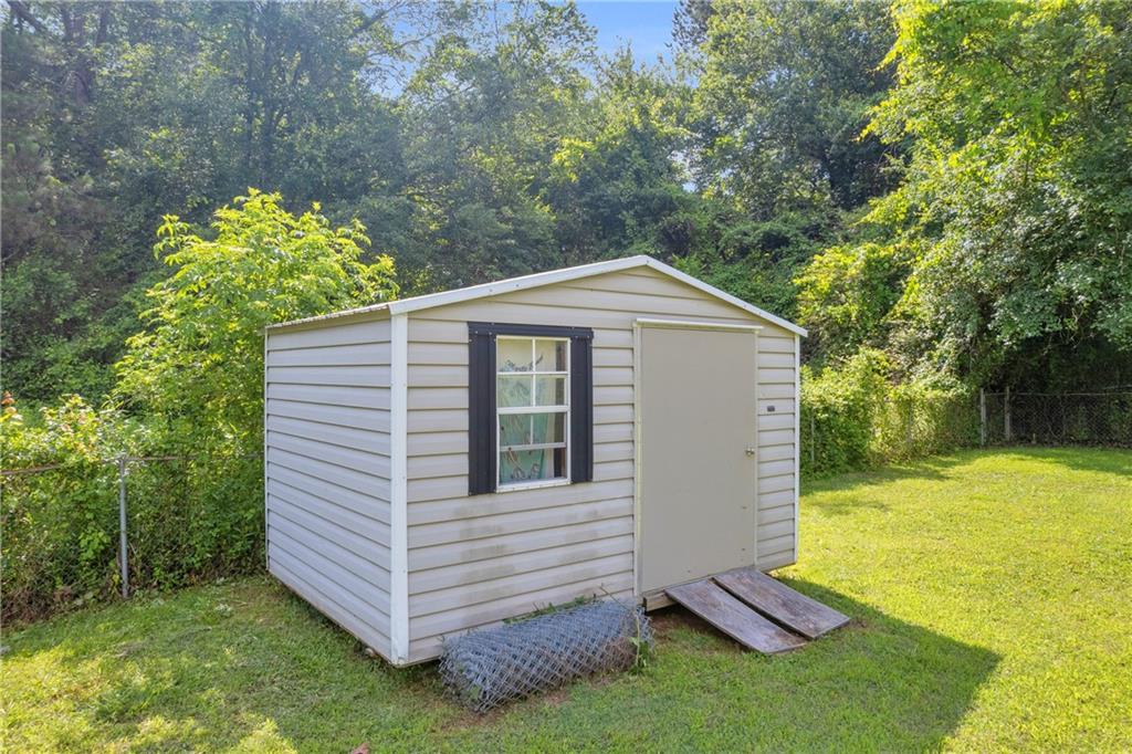 483 Glen Terrace Road, Auburn, Georgia image 15