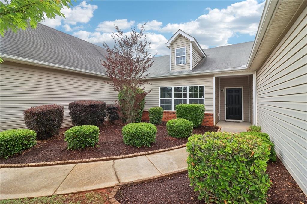 1065 City Park Drive, Mcdonough, Georgia image 2