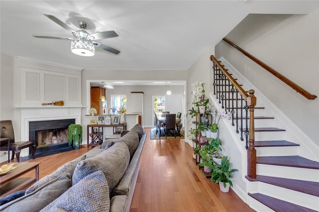 FAIRVIEW - Residential