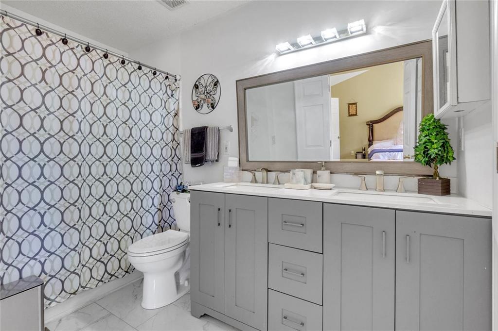 FAIRVIEW - Residential