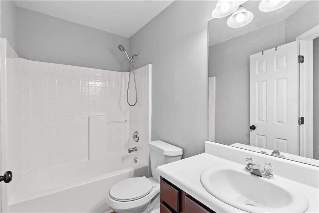 108 Avalon Drive, Calhoun, Georgia image 25