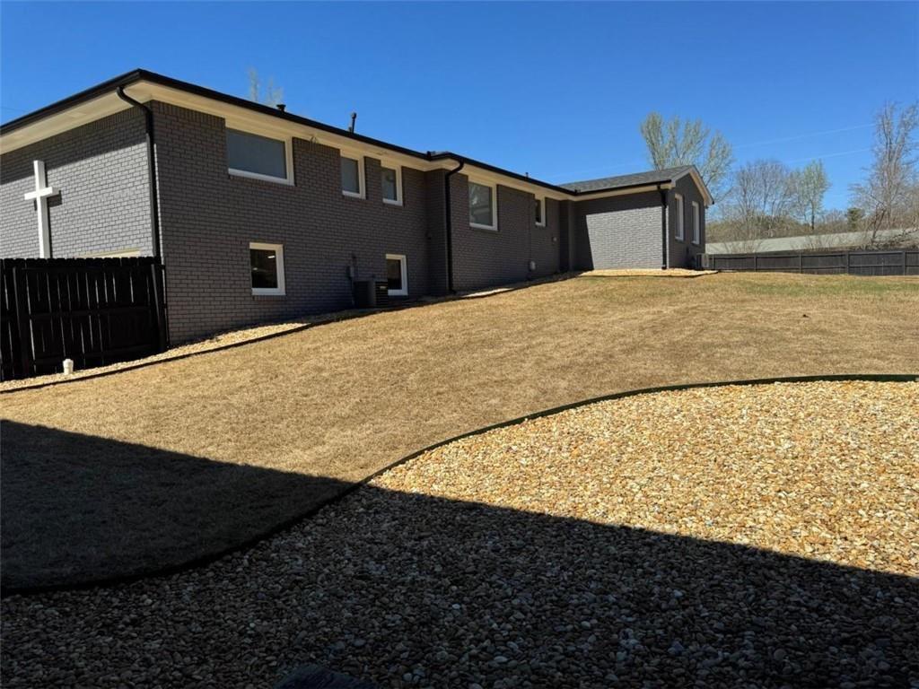 3900 Westmoreland Drive