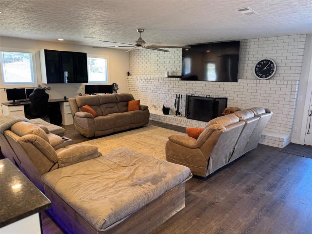 3900 Westmoreland Drive