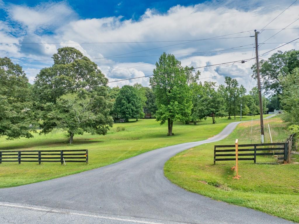 Cronic Town, Auburn, Georgia image 9