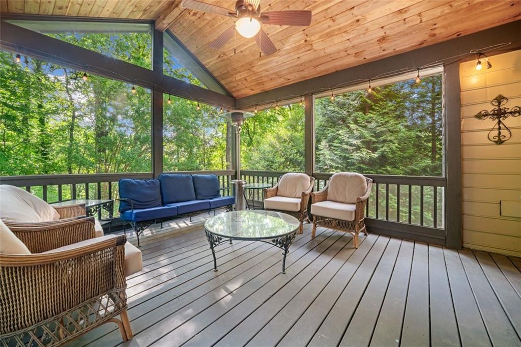 2144 Lamplight Drive, Marietta, Georgia image 19