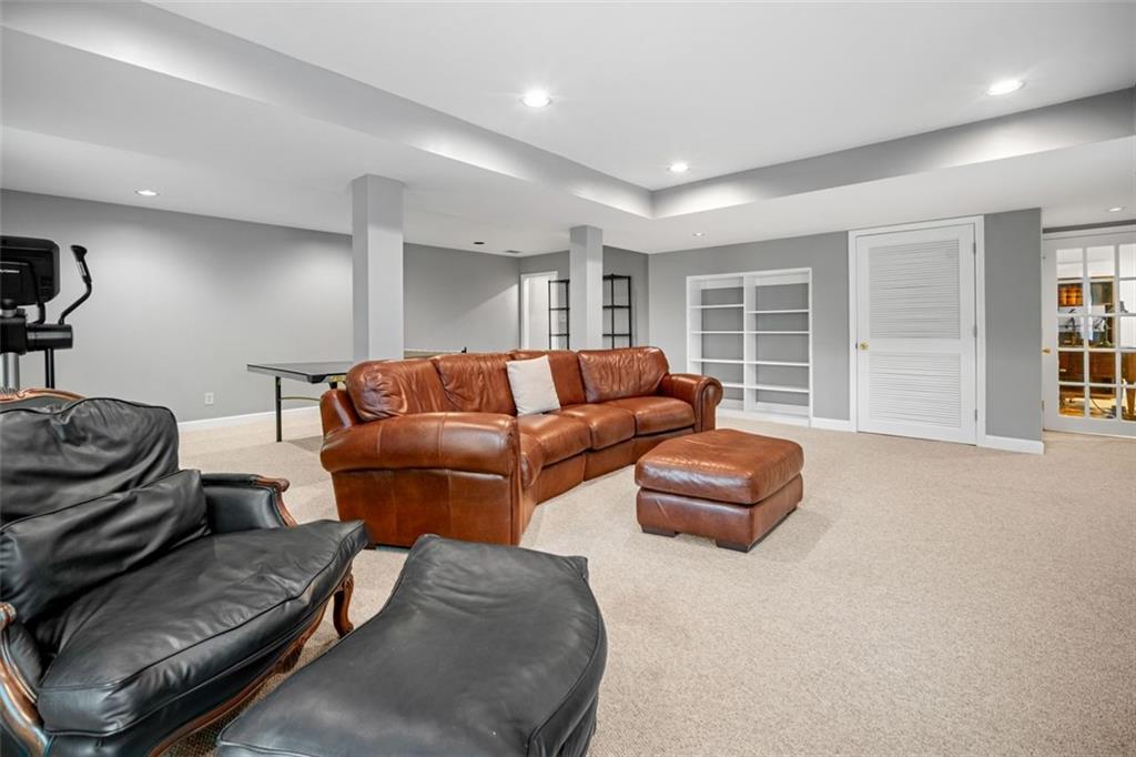 2144 Lamplight Drive, Marietta, Georgia image 36