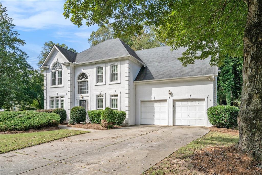 1001 Deer Hollow Drive
