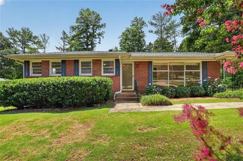 Homes For Sale - 2839 Poplar Street<br/> Atlanta, GA 30340