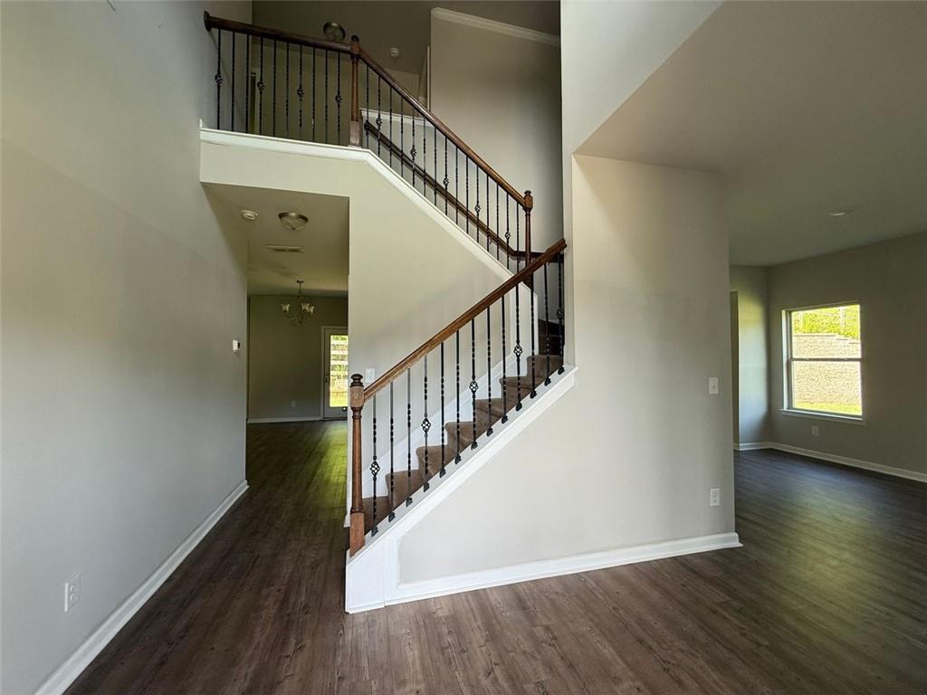 221 Creek View Place