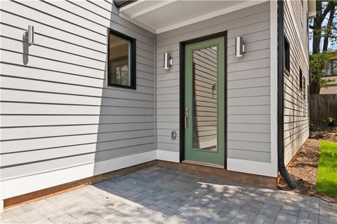 Photo of 205 Whitefoord Avenue, Atlanta, GA 30307 (MLS # 7655616)