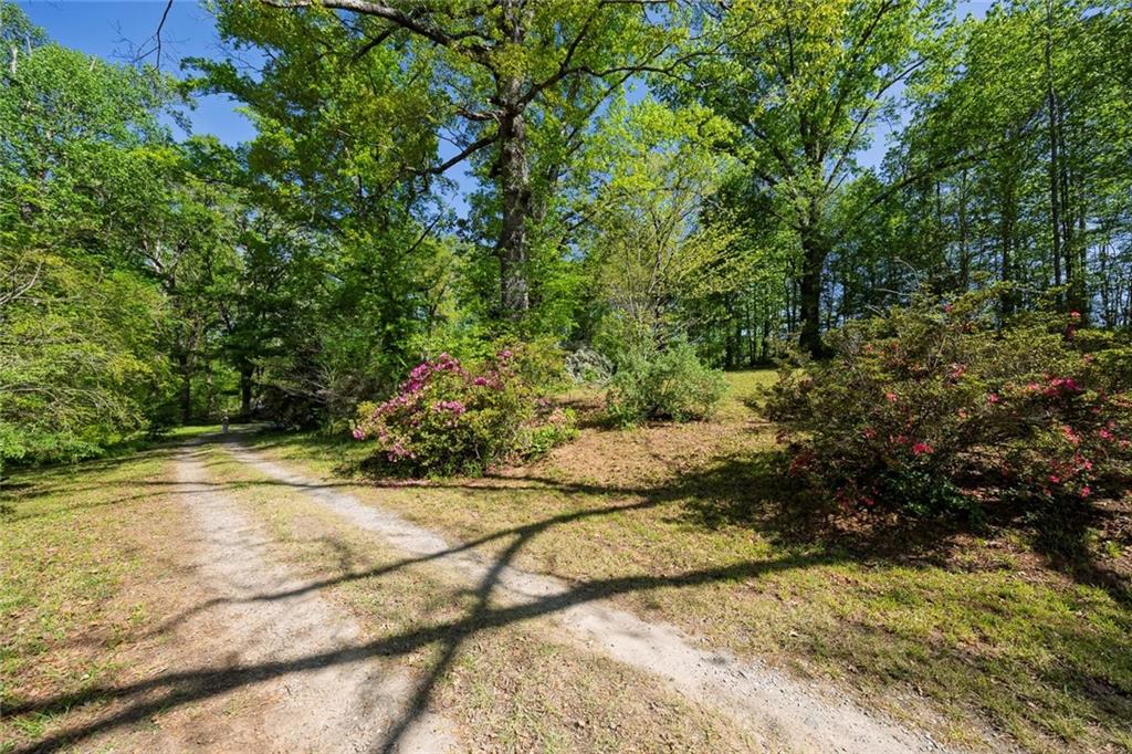 5017 Ball Ground Highway