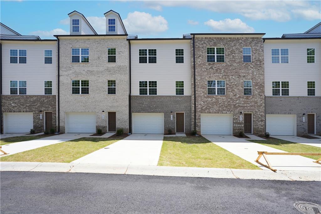4962 Villager Lane, Stone Mountain, Georgia image 3