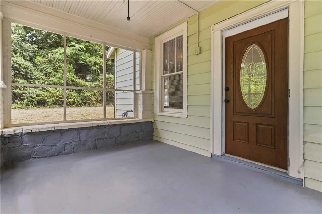 Photo of 302 Fayetteville Road, Jonesboro, GA 30236 (MLS # 7789589)