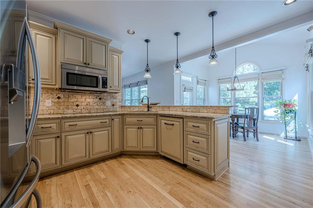 3420 Canyon Oak Way