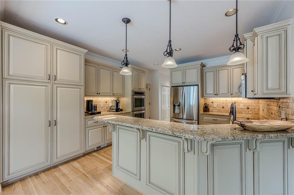 3420 Canyon Oak Way