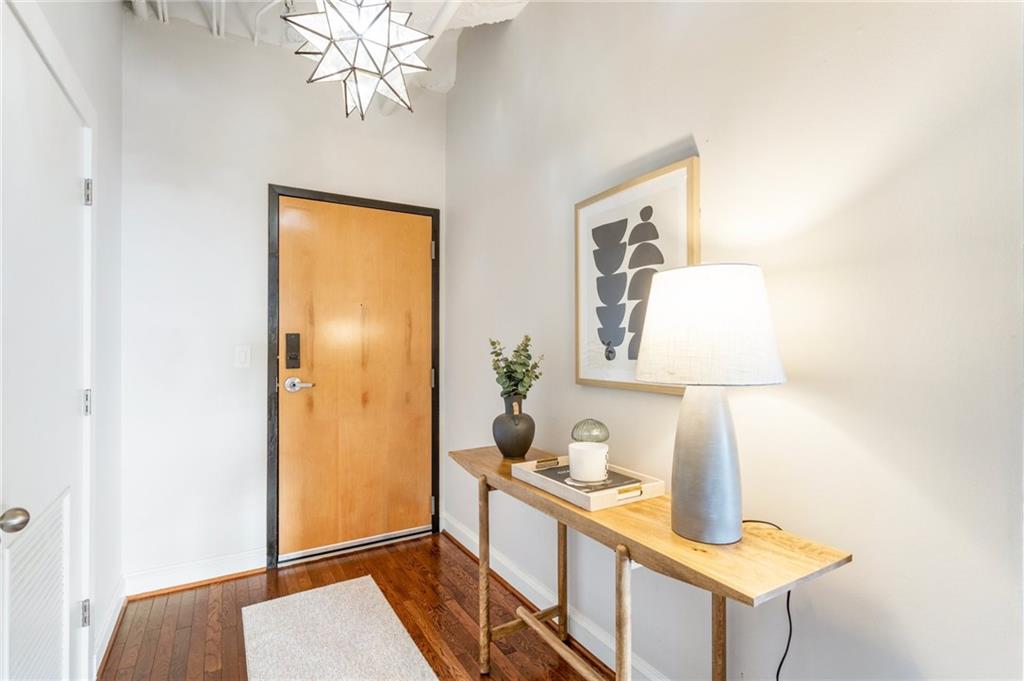878 Peachtree Street NE 704